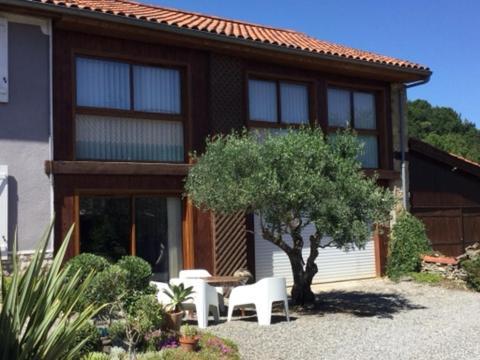 Bed and Breakfast Loft Atypique Villeneuve-de-Rivière Exterior foto