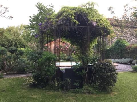 Bed and Breakfast Loft Atypique Villeneuve-de-Rivière Exterior foto